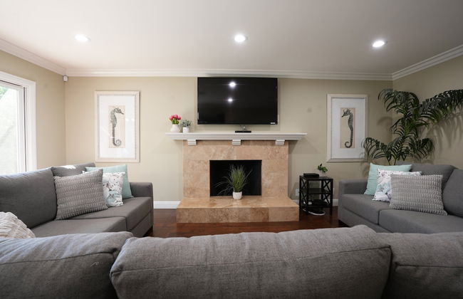 Highly Upgraded, 5 Bed, 4.5 ba, New Pool W/jacuzzi, 1/2 Mile Walk to Disney - Foto 19