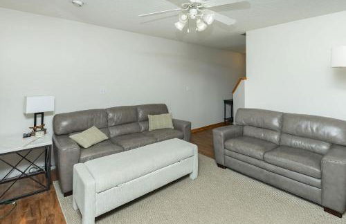 Spacious 4 Bed 2-5 BA Modern Home - Foto 8