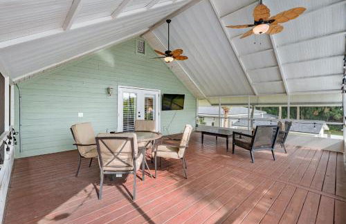 Florida Breeze l Hot Tub l Walkable - Foto 38