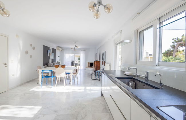 Elegant Coastal Haven Fully Renovated 3-bedroom Apartment - Foto 32