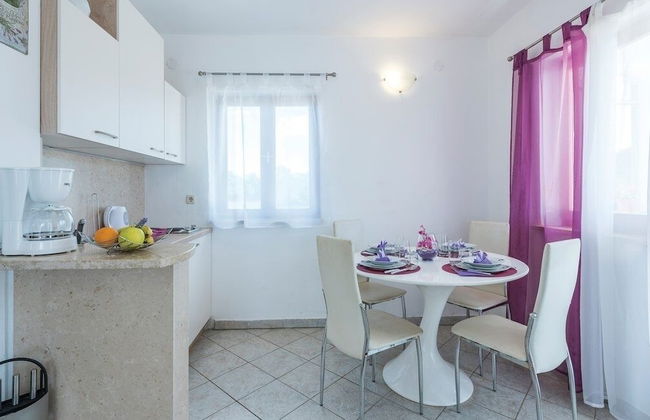 Family home with hydromassage pool & fun activities - Foto 5