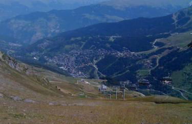 Atmospheric, original stone chalet in Meribel - Photo 14