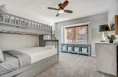 Briarhaven Forest BBQ & Patio & Fast WiFi - Foto 31