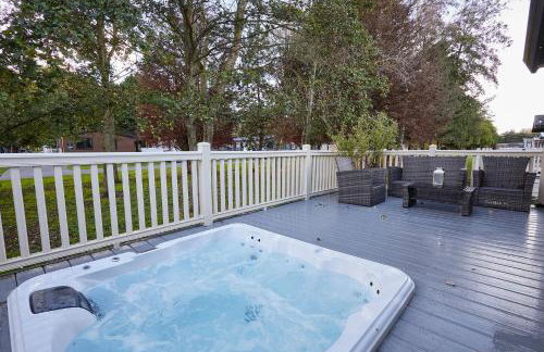Foxglove Lodge with Hot Tub - Foto 1