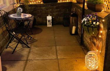 Cute and cosy 2 bed cottage - Foto 8