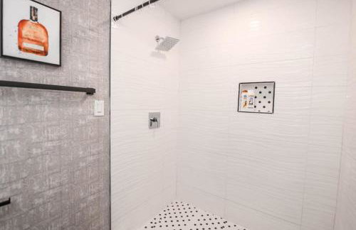 2 bedroom 20 min from downtown 4 beds - Foto 14