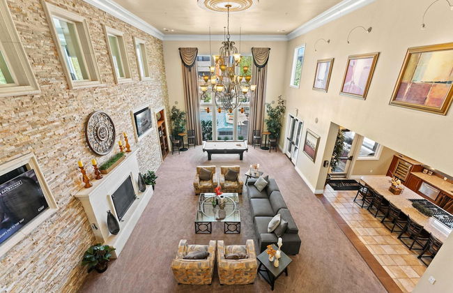 New Stylish 1BR Apt With Heated Pool Gym Yoga Studio - Foto 26