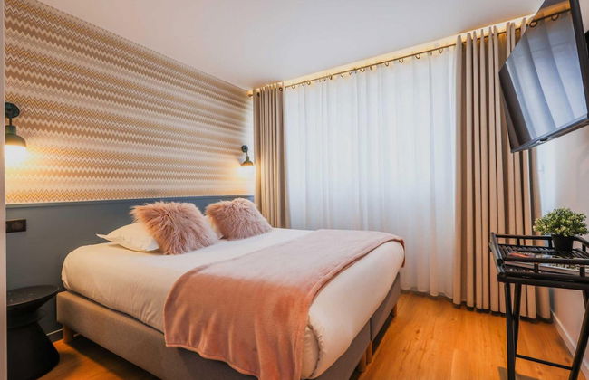 Elegant Apartment - 2br/6p - Canal St Martin - Photo 2