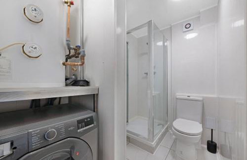 2 Bed Piccadilly Apartment 4 - Photo 19