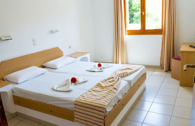 Ideal Hotel - Photo 3