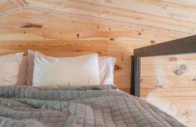 Writer's Retreat - Secluded Getaway, Hot Tub, and Stargazing Deck - Foto 10