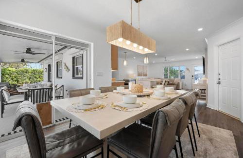 Bayside Hideaway! Private pool with water view and canal side dock! Available for Summer! - Foto 5