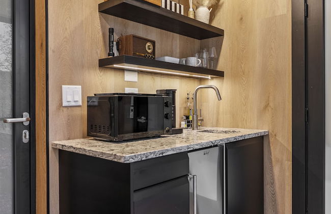 Mirror Villas - Modern Retreat with private hot tubs and mountain view - Foto 11