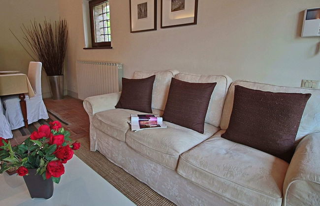 Modern Holiday Home in Foligno - Loc. With Pool - Foto 57