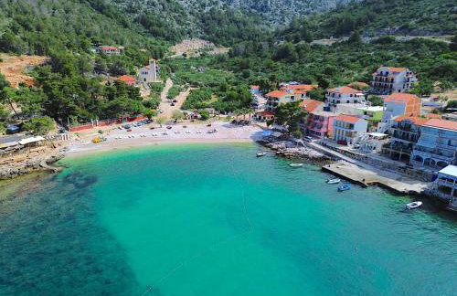 ISLAND HVAR LUXE Holiday Villa Maslina with Beach - Photo 8