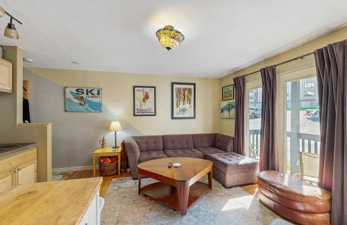 Girdwood Lodge - Photo 4