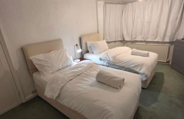 Edgware, Haru Residence 4bed House - Foto 3