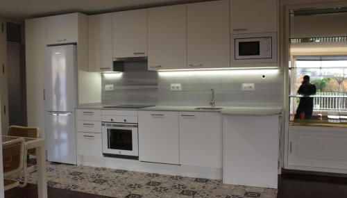 Apartamento con piscina cerca de Barcelona - Photo 3