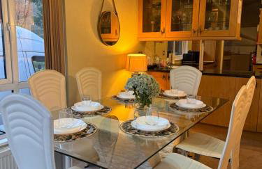 Cheerful 3 bedroom Lodge At White cross Bay Windermere - Photo 26