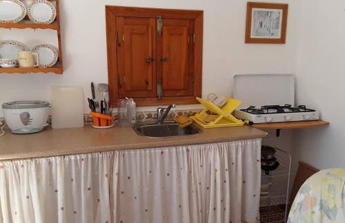 2-Bed Apartment - Sleeps 3 - Parking - near Albox - Foto 5