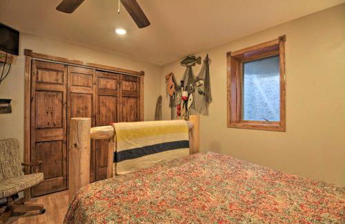 Lakefront Deer River Apt with Dock, Fire Pit and Patio - Foto 13