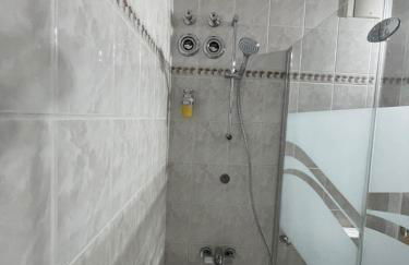 BEIMS APARTMENT-Vollausstattung-Küche, kostenlos-WFI, Smart-TV - Foto 13