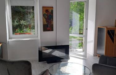 Przy pałacu - Foto 14