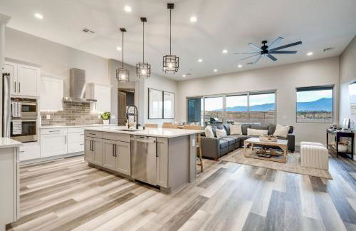 Mesquite Vacation Home with Spacious Pool - Foto 9