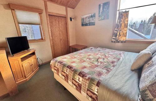 3BR Townhome Ski In Ski Out Pool Hot Tub - Foto 11