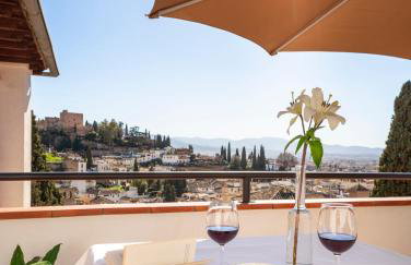 Spectacular Alhambra view roof terrace penthouse - Photo 16