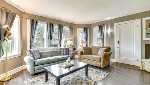 Pet-Friendly Family Apartment - Near NU Campus! - Foto 2