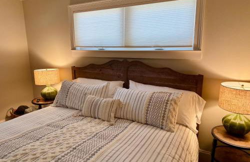 Private Heated Pool - Sound to Shore - 1930s Tudor - Foto 29