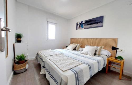 Moby suits A - Photo 10