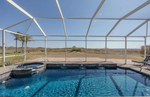 Magical Villa With Pool And Spa! Quiet Community - Foto 2