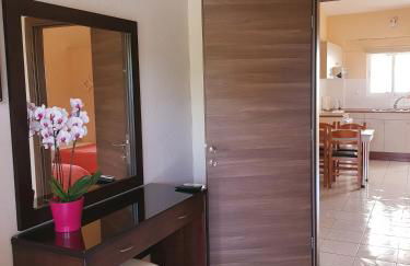 Hotel Kalamitsi Apartments - Photo 39