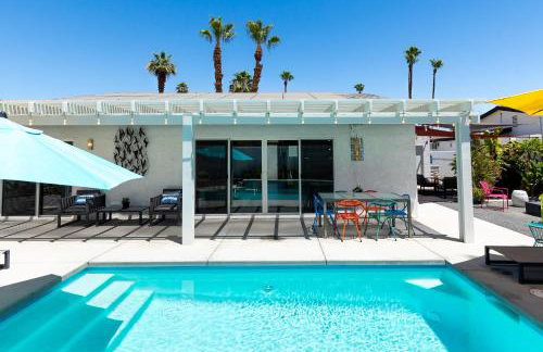 Demuth Park Desert Oasis - Pool - Tiki Room - Foto 18