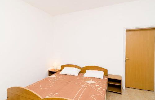 Apartment with balcony and sea view - Photo 7