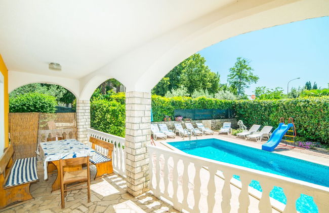 Vacation Pool Apartments - Photo 60