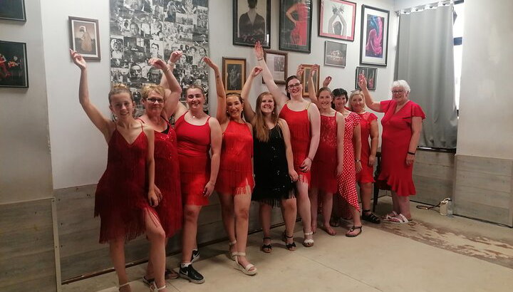 Experiencia en clase de baile latino y salsa en Valencia - Foto 1