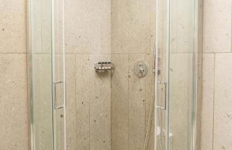 Bright & Contemporary Home with Balcony in Vibrant Piraeus - Foto 6