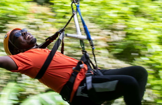 Entrada al parque de aventura Rainforest Santa Lucía - Foto 1