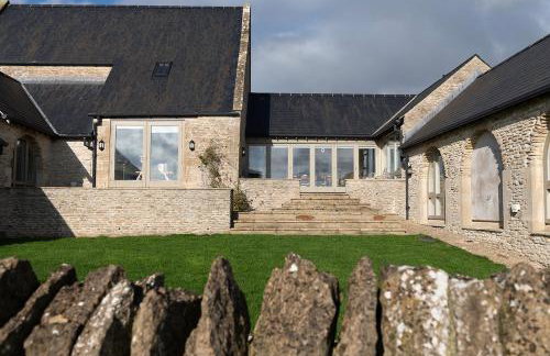 Blackhill barn - in the heart of the Cotswolds - Photo 51