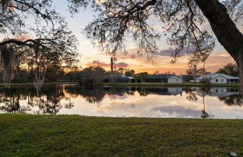 Waterfront - Private Pool - Pet Friendly - Photo 61