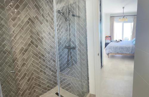 Estepona Beach Front Apartment with Stunning Sea Views - Foto 30