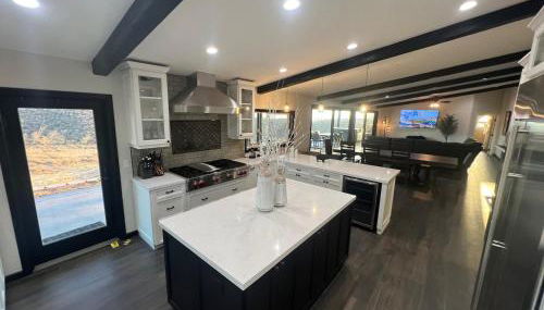 Winery Getaway with Spa and Amazing Hilltop View - Foto 5