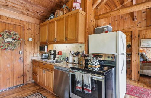 Cute and Comfy Cabin - Foto 8