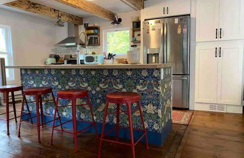 Modern Cottage Perfect for Glamping in New York State - Foto 13