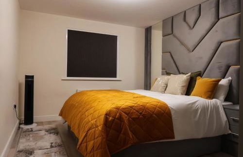 Adeluxe Aura - Entire Ultra Luxury- Super King Bed with Free WiFi, Netflix and Amazon Prime - Foto 15