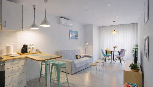 Alicante Centro. Home Office, gastro, ocio & beach - Photo 2