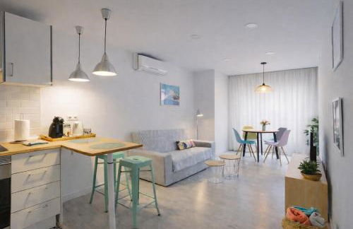 Alicante Centro. Home Office, gastro, ocio & beach - Photo 2
